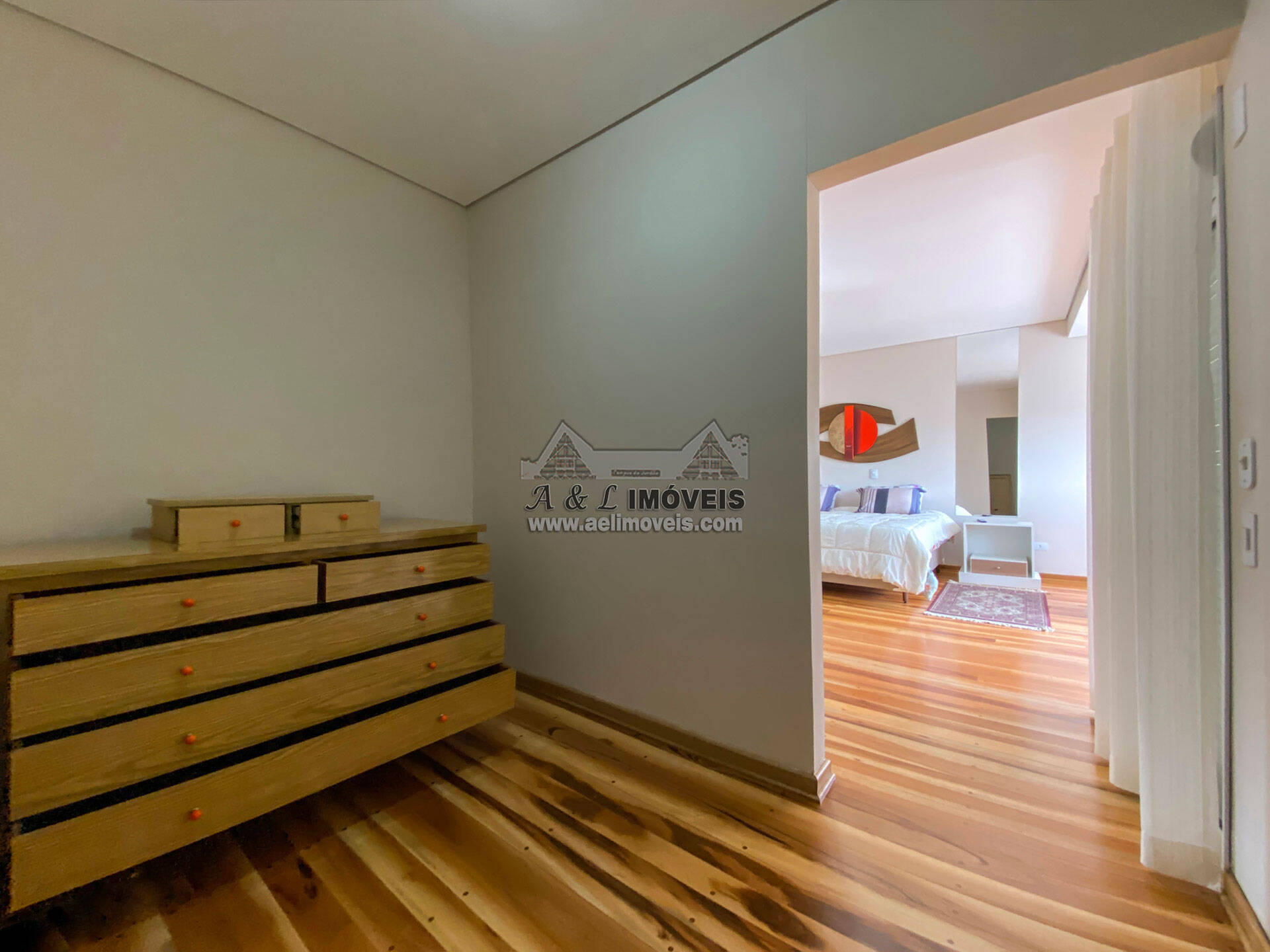 Casa à venda com 6 quartos, 260m² - Foto 16