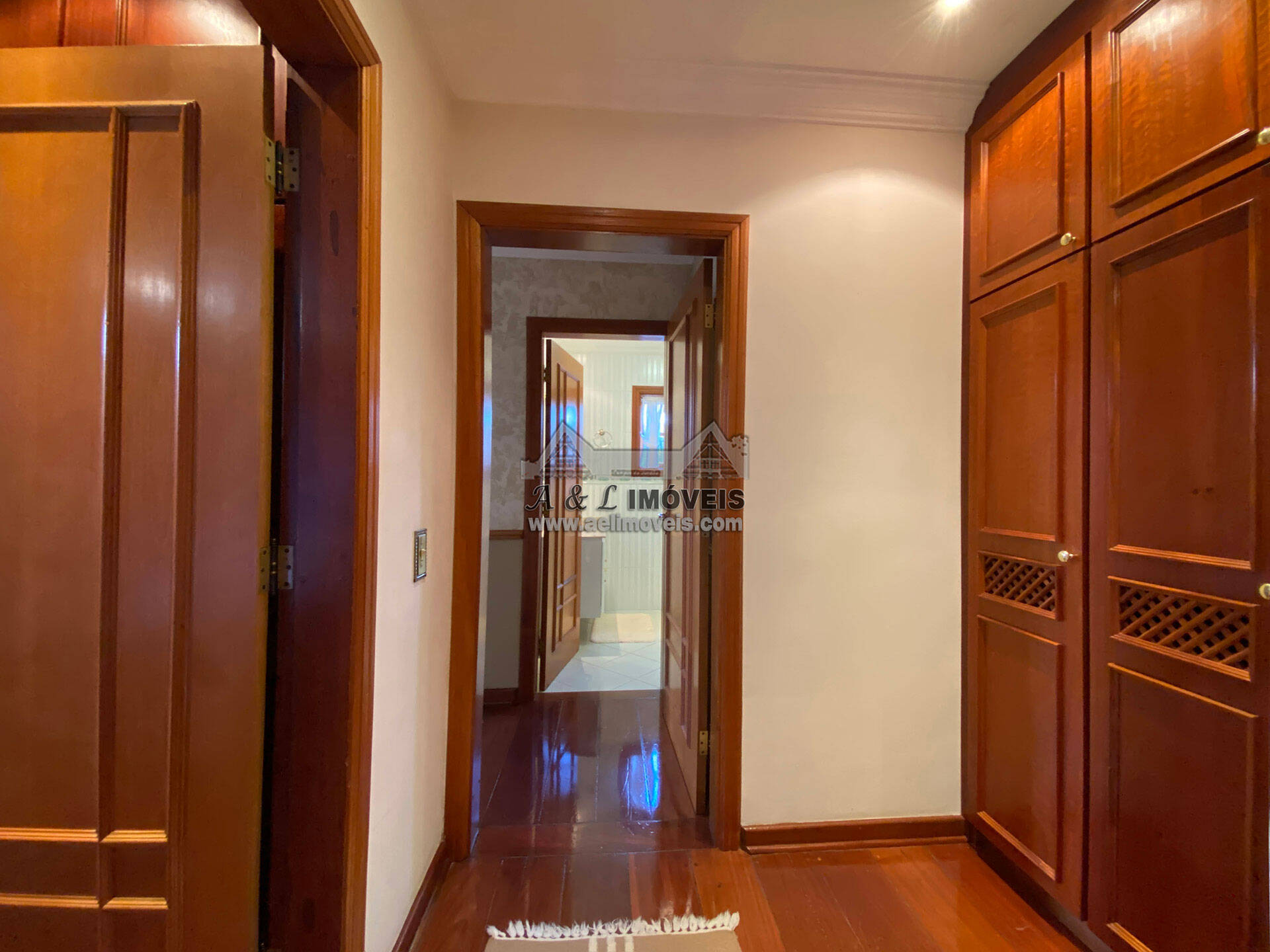 Apartamento à venda com 3 quartos, 210m² - Foto 12