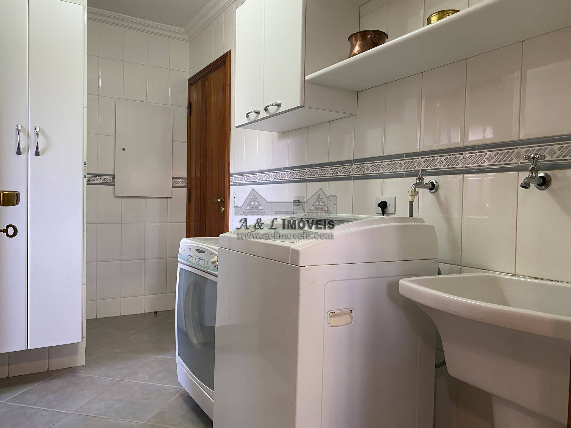 Apartamento à venda com 3 quartos, 210m² - Foto 30