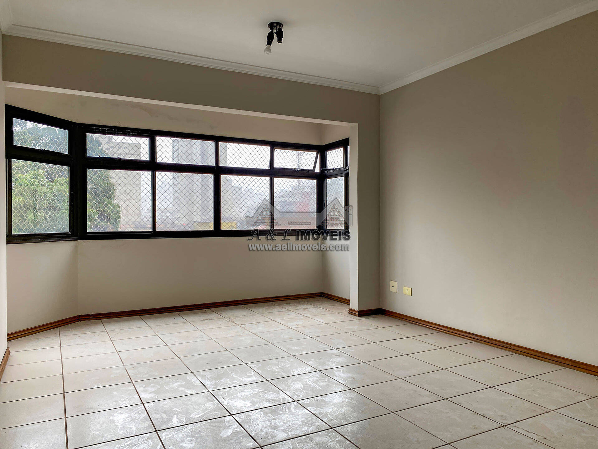 Apartamento à venda com 2 quartos, 76m² - Foto 18