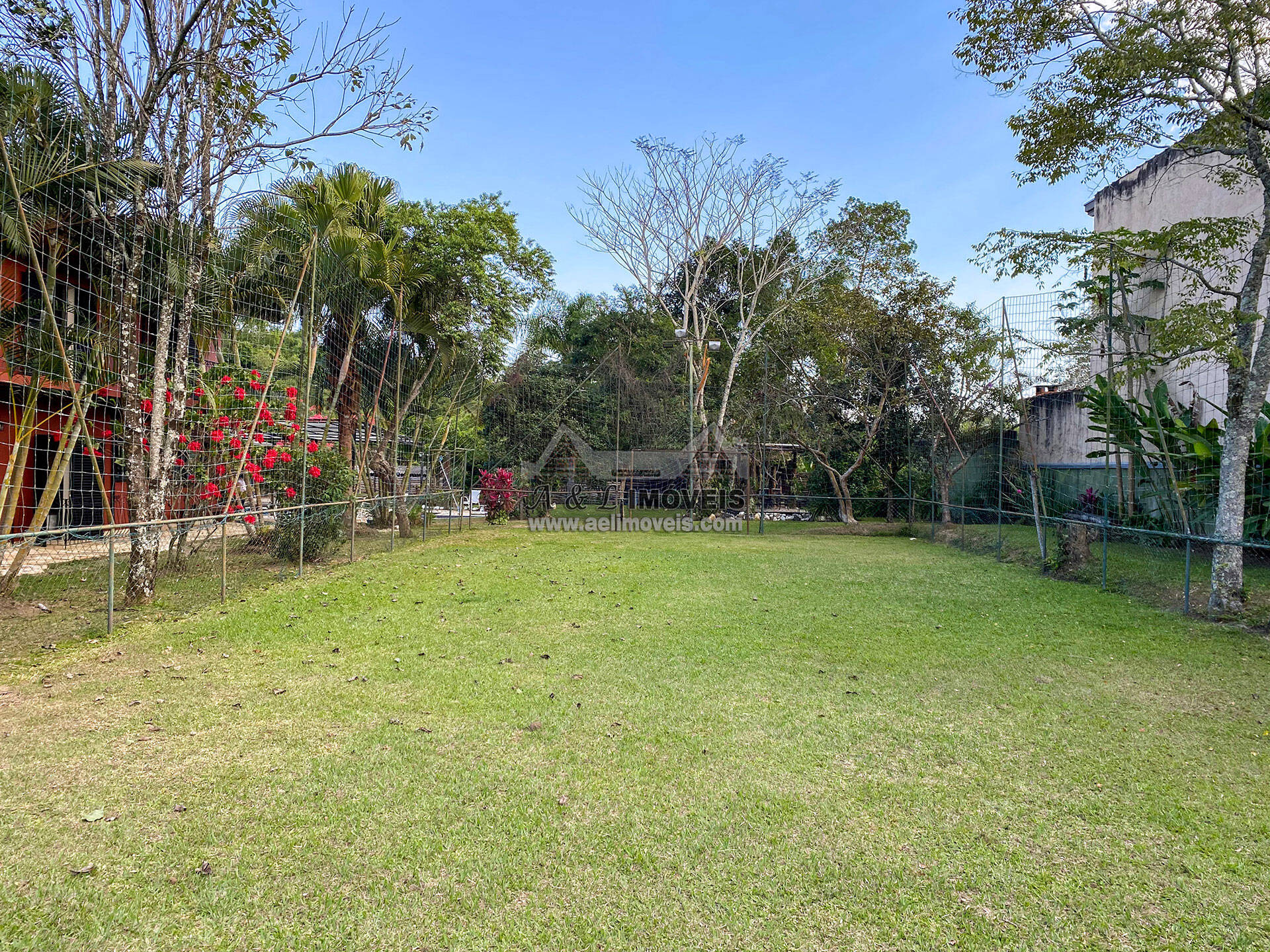 Fazenda à venda com 5 quartos, 300m² - Foto 40