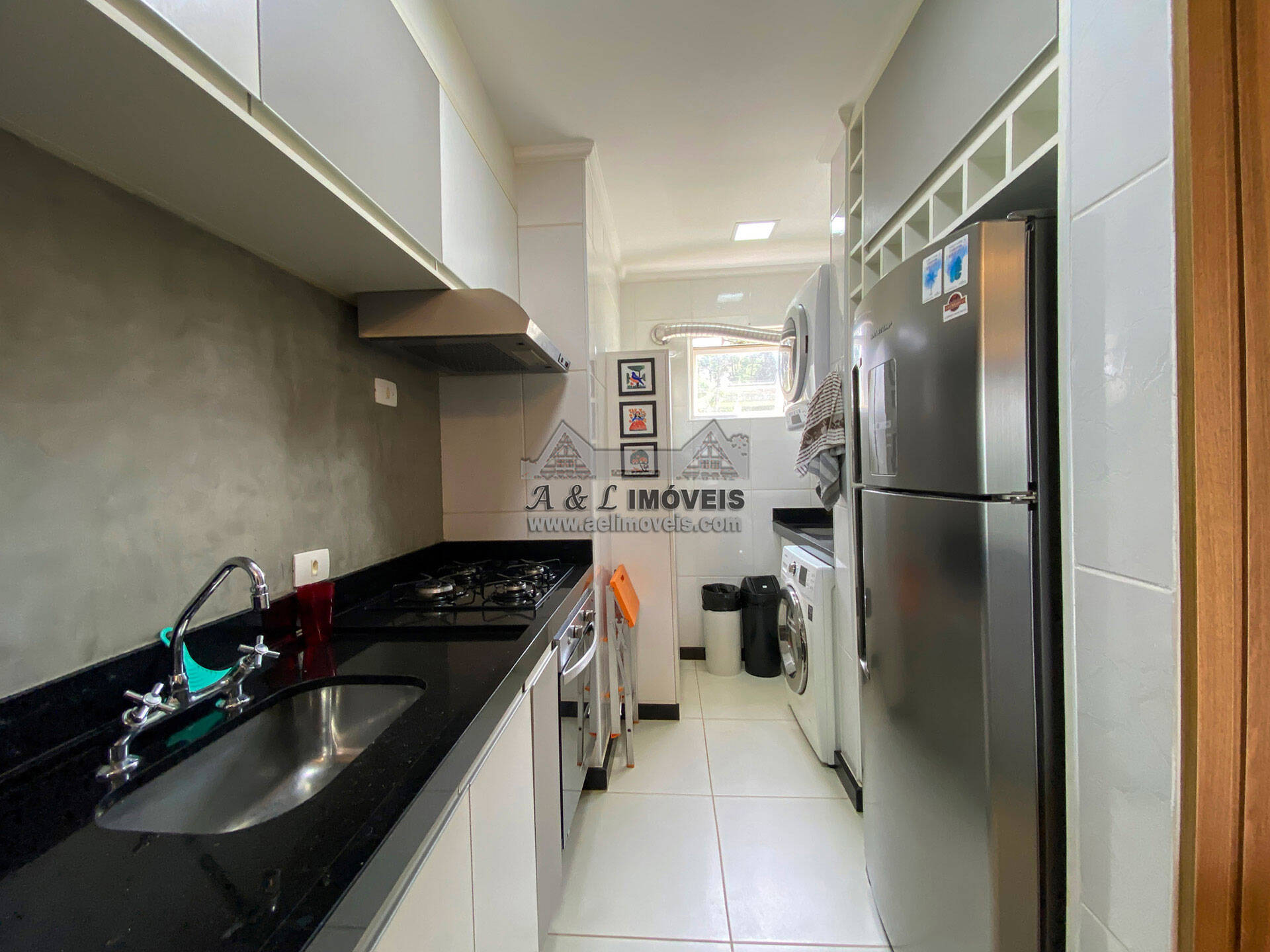 Apartamento à venda com 2 quartos, 84m² - Foto 13