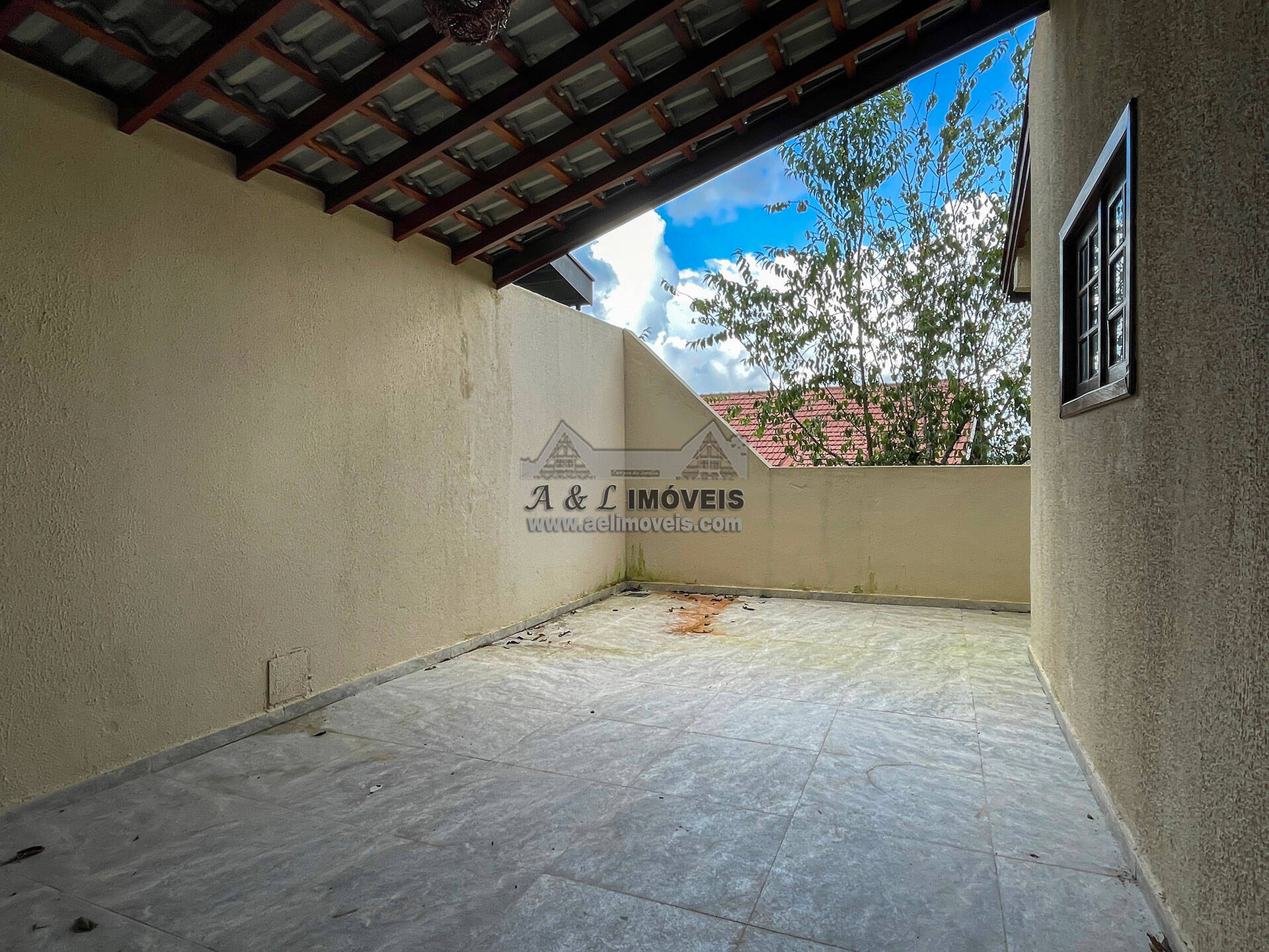 Casa de Condomínio à venda com 3 quartos, 250m² - Foto 13