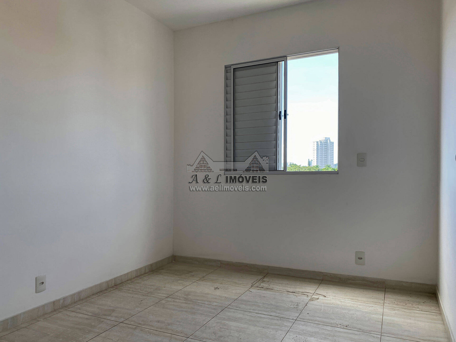 Apartamento à venda com 4 quartos, 175m² - Foto 16