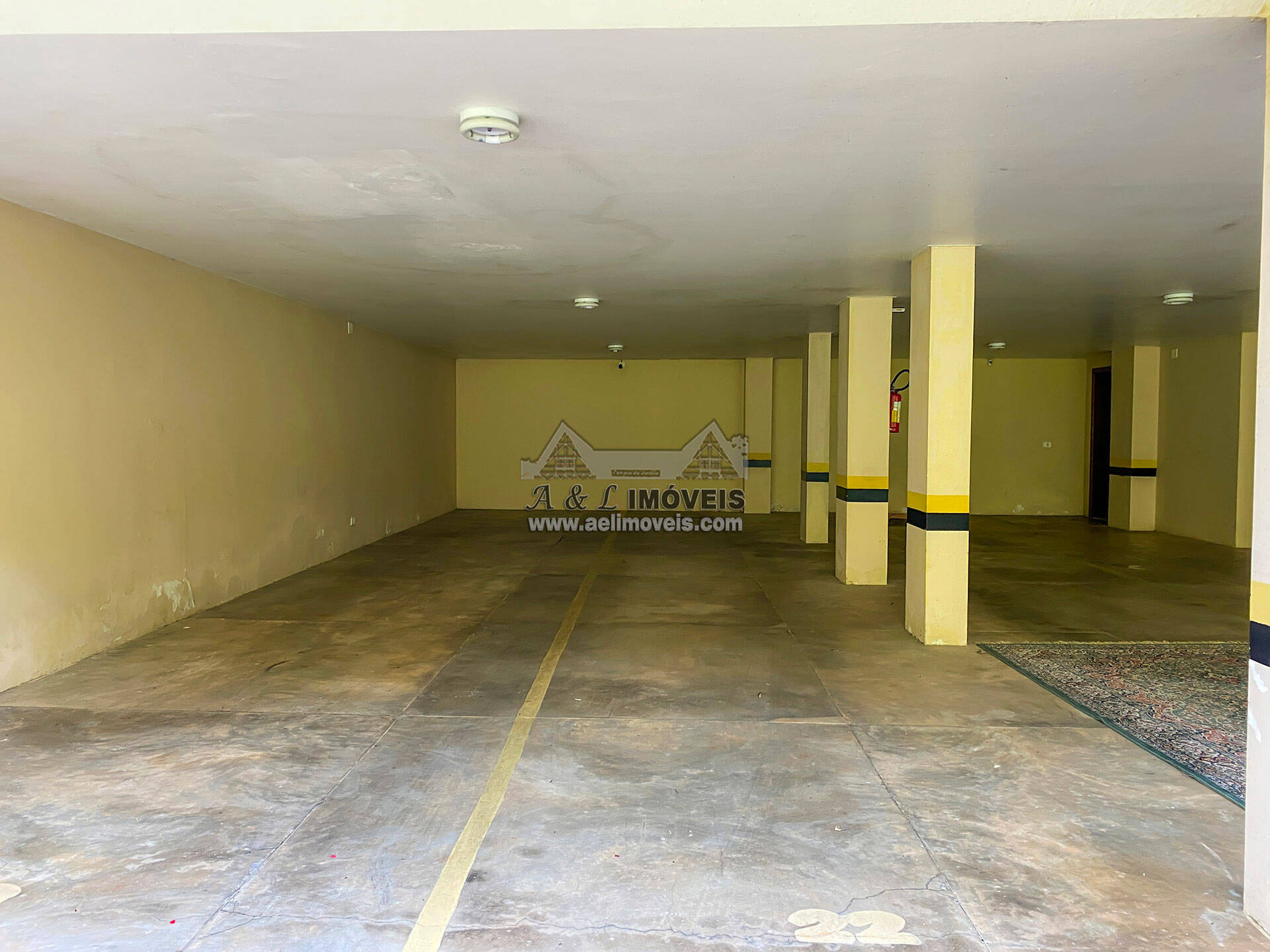 Apartamento à venda com 3 quartos, 168m² - Foto 5