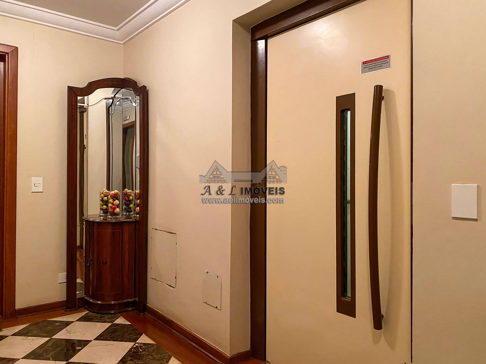 Apartamento à venda com 3 quartos, 168m² - Foto 13