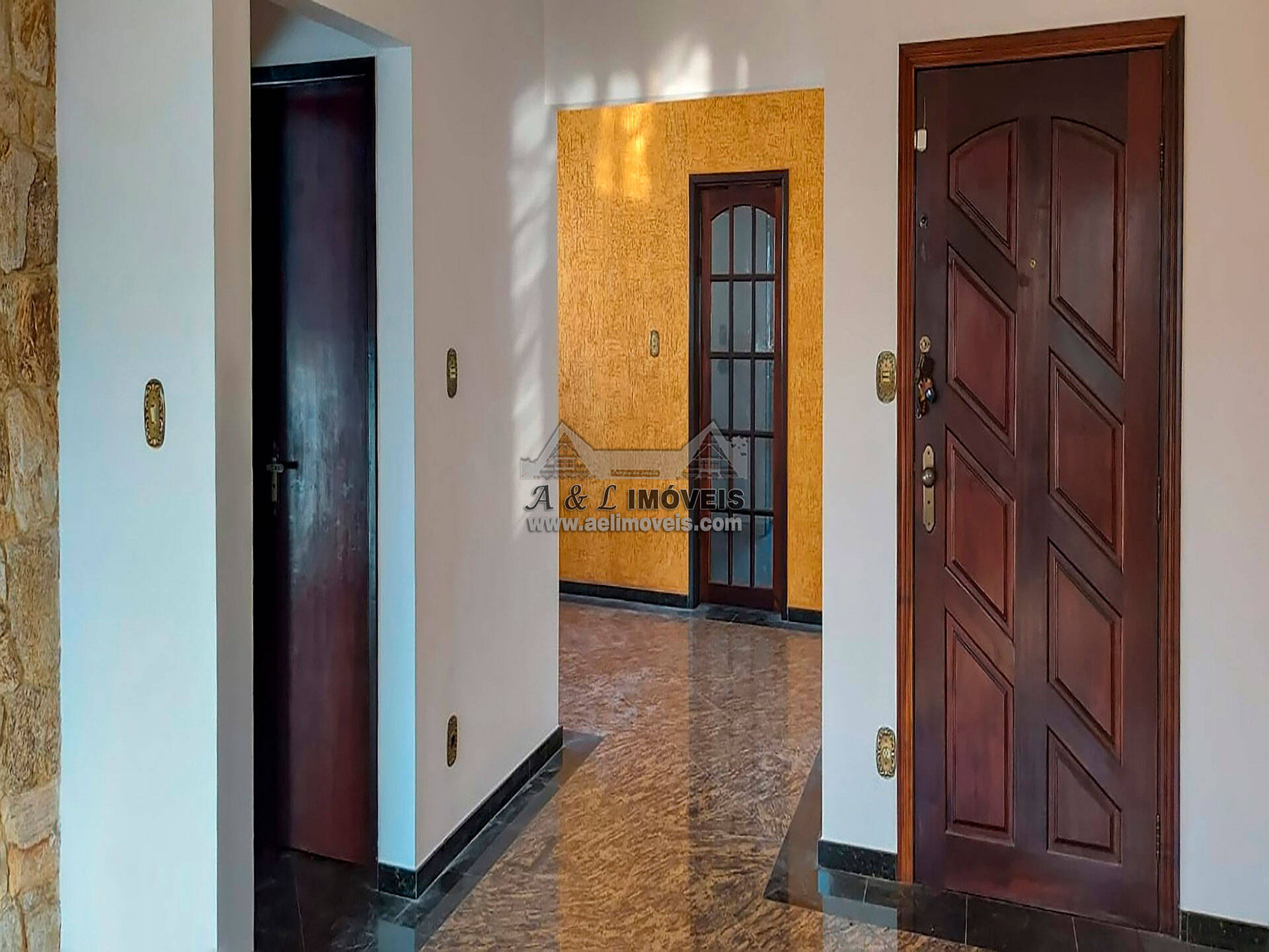 Apartamento à venda com 4 quartos, 137m² - Foto 12