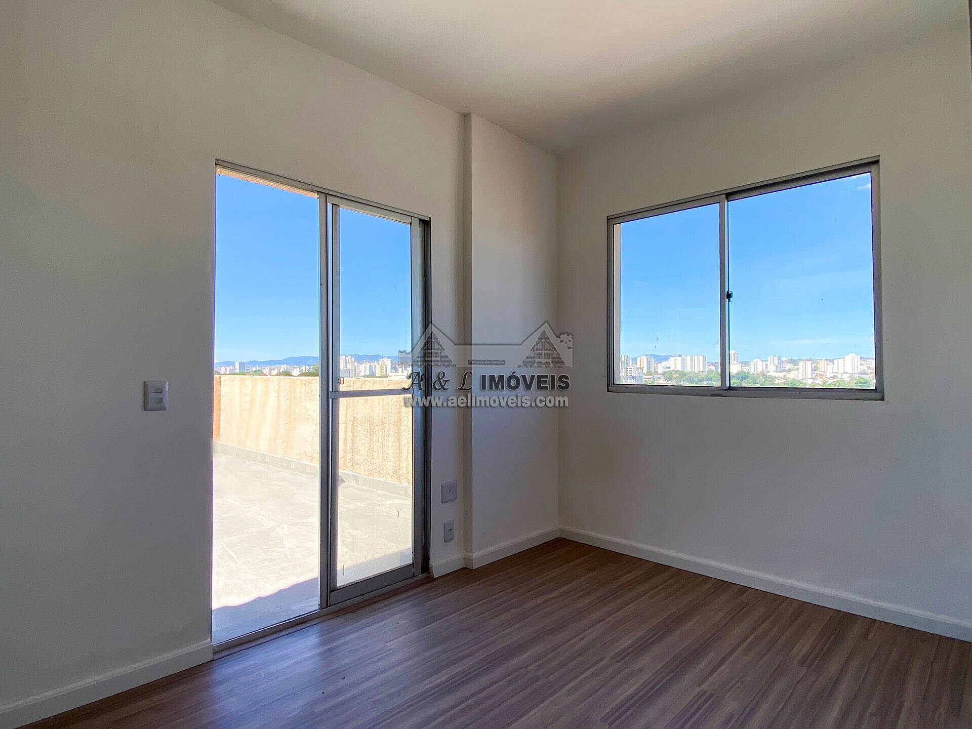 Apartamento à venda com 3 quartos, 143m² - Foto 31