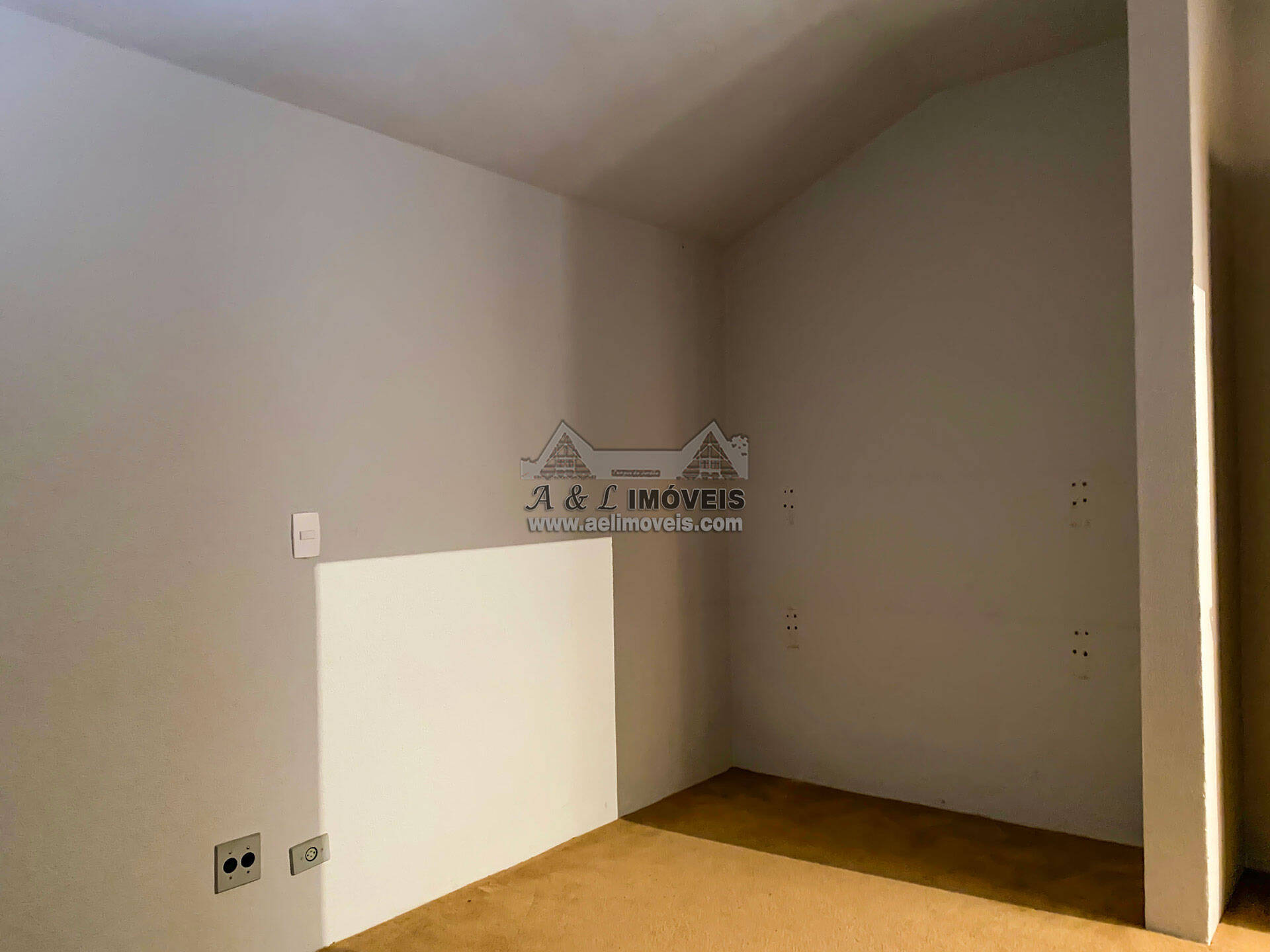 Apartamento à venda com 4 quartos, 156m² - Foto 18