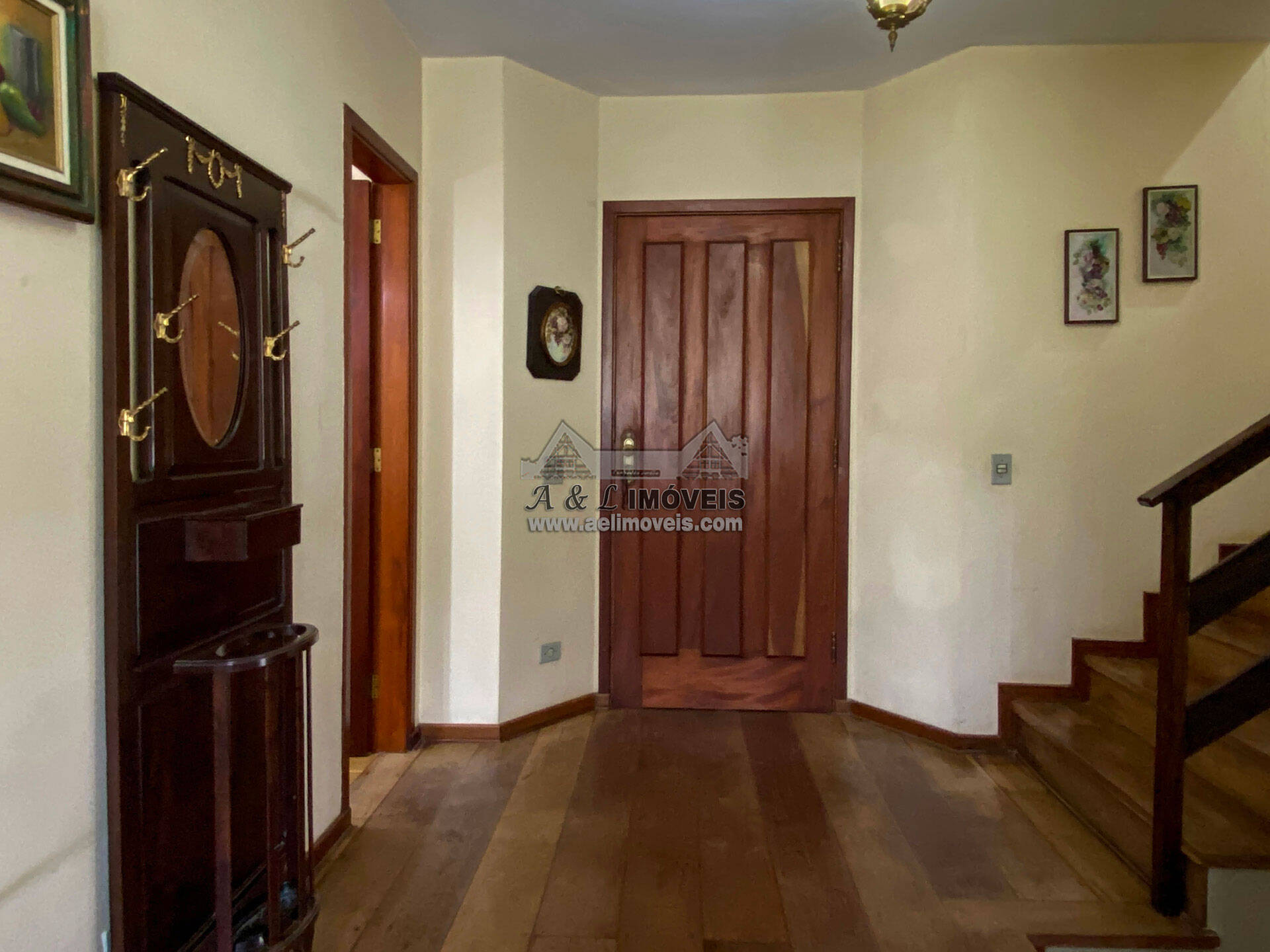 Casa à venda com 3 quartos, 211m² - Foto 26