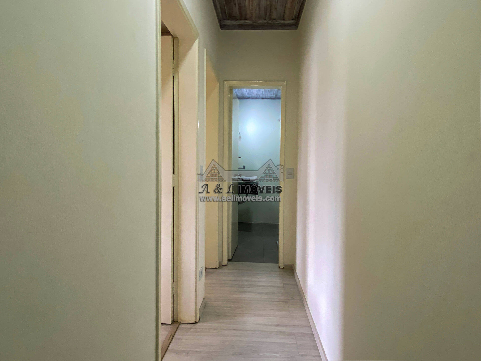 Apartamento à venda com 3 quartos, 110m² - Foto 15