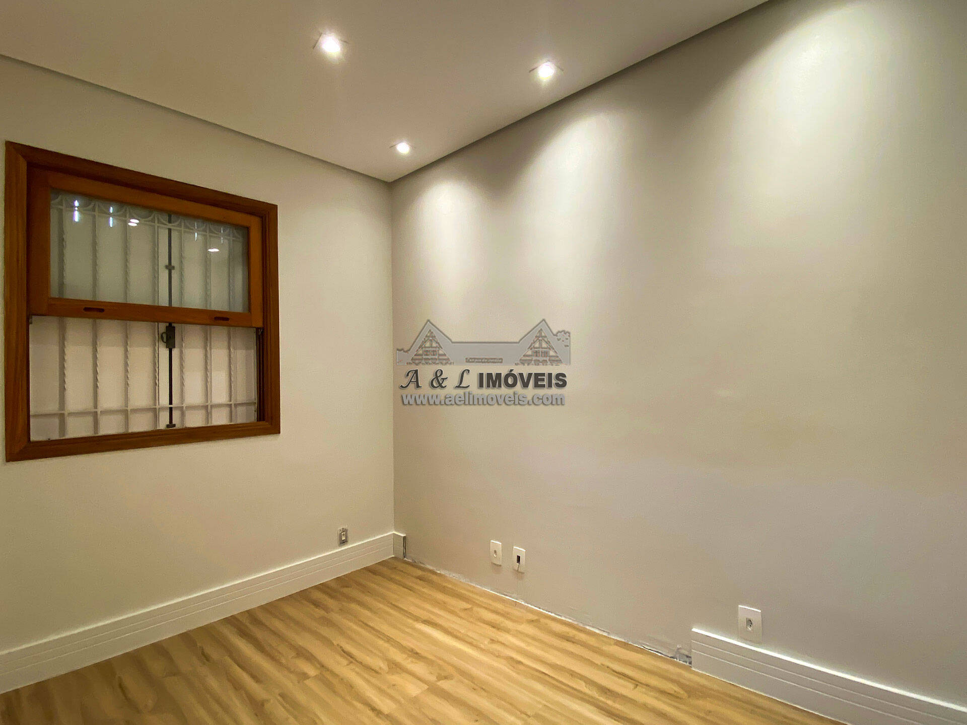 Apartamento à venda com 3 quartos, 71m² - Foto 9