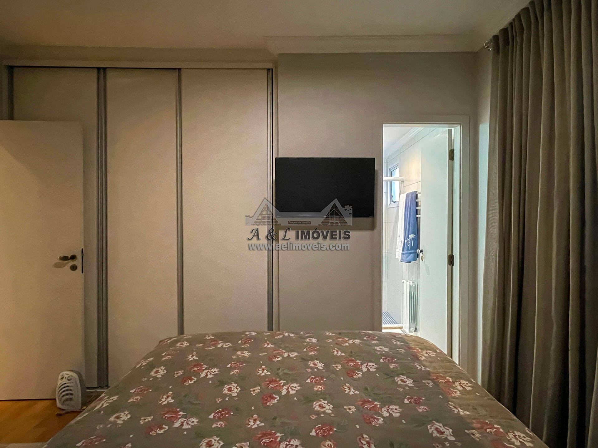 Apartamento à venda com 3 quartos, 150m² - Foto 17