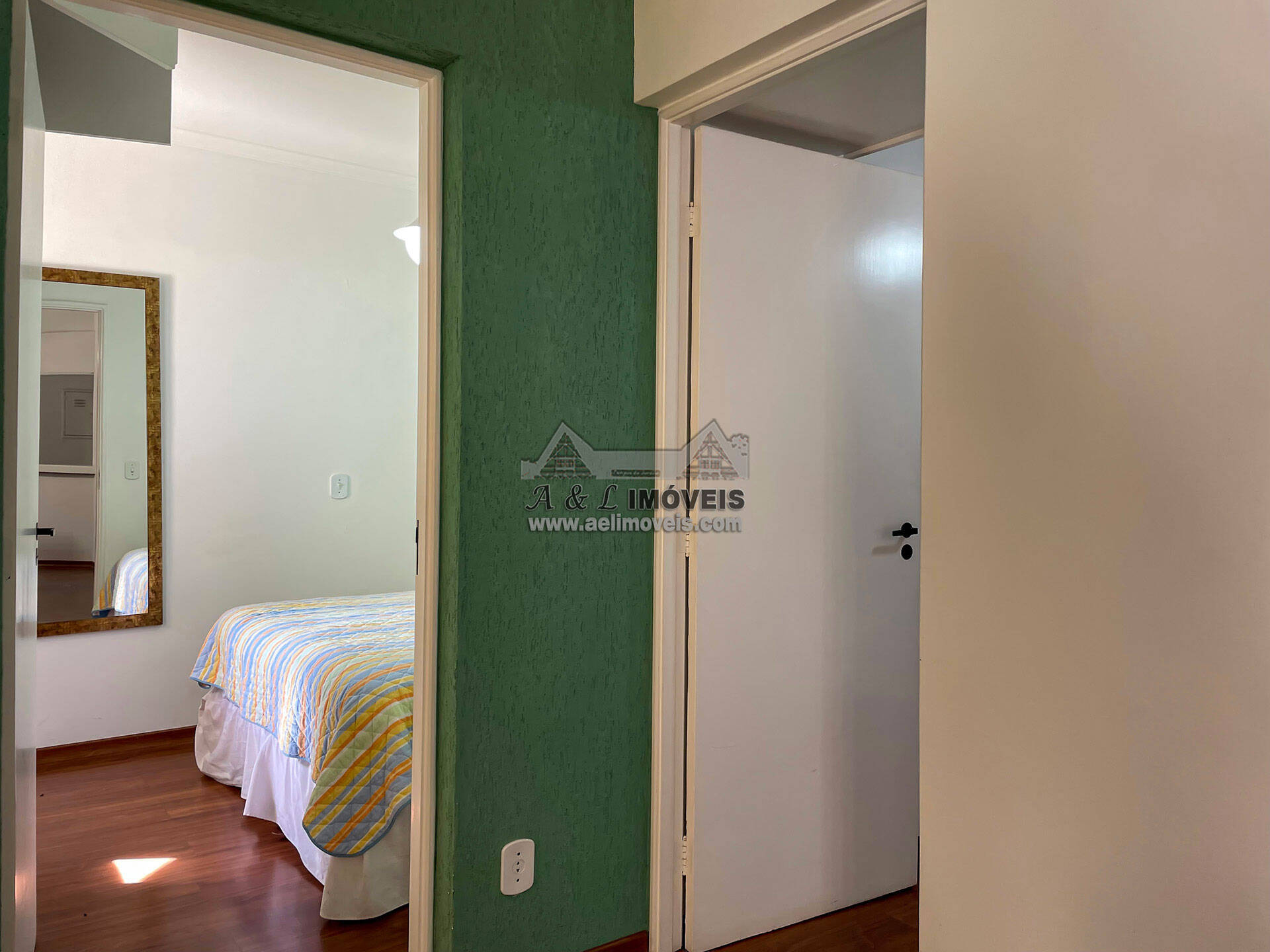 Apartamento à venda com 3 quartos, 99m² - Foto 18