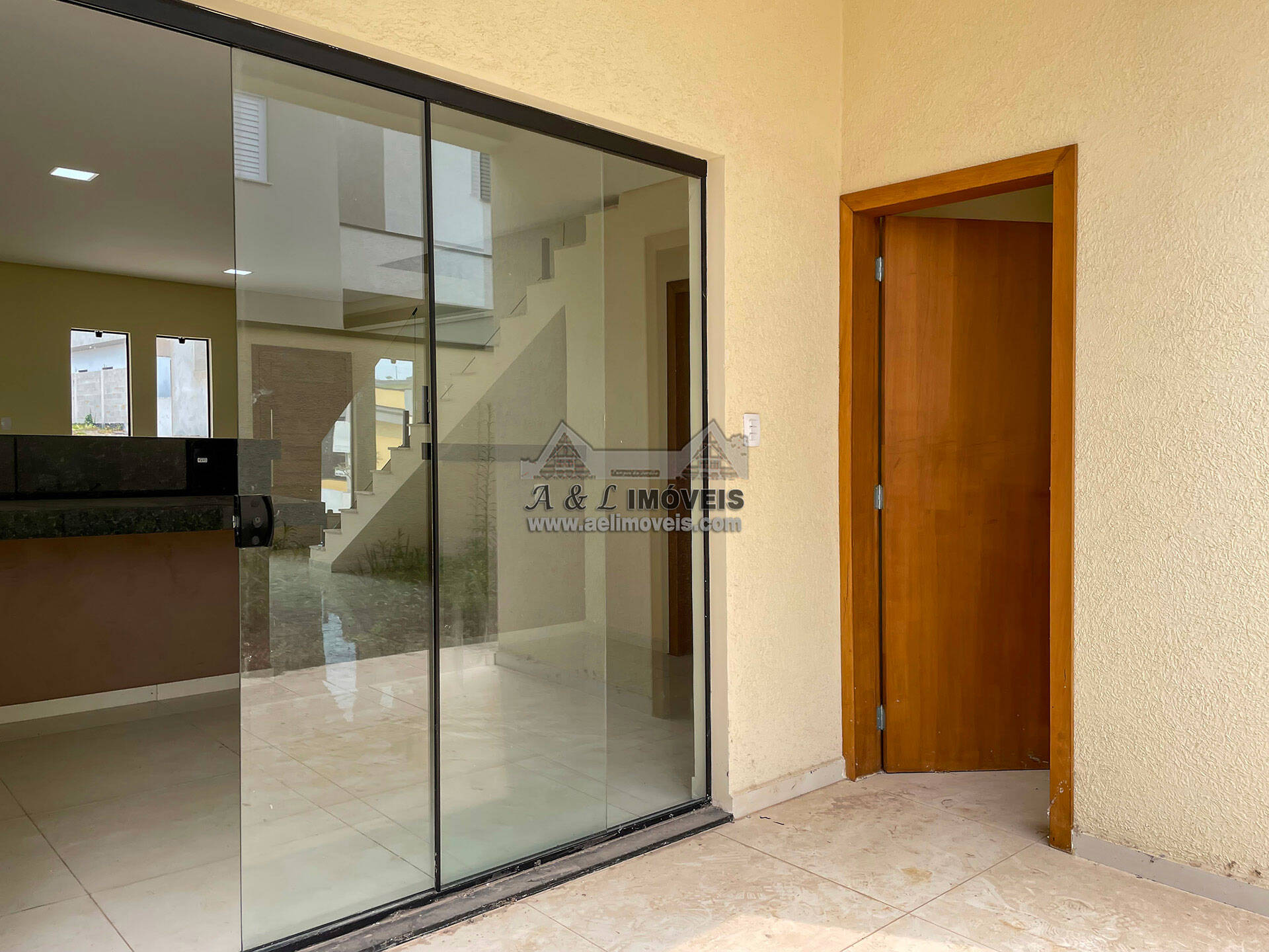 Casa de Condomínio à venda com 3 quartos, 136m² - Foto 9