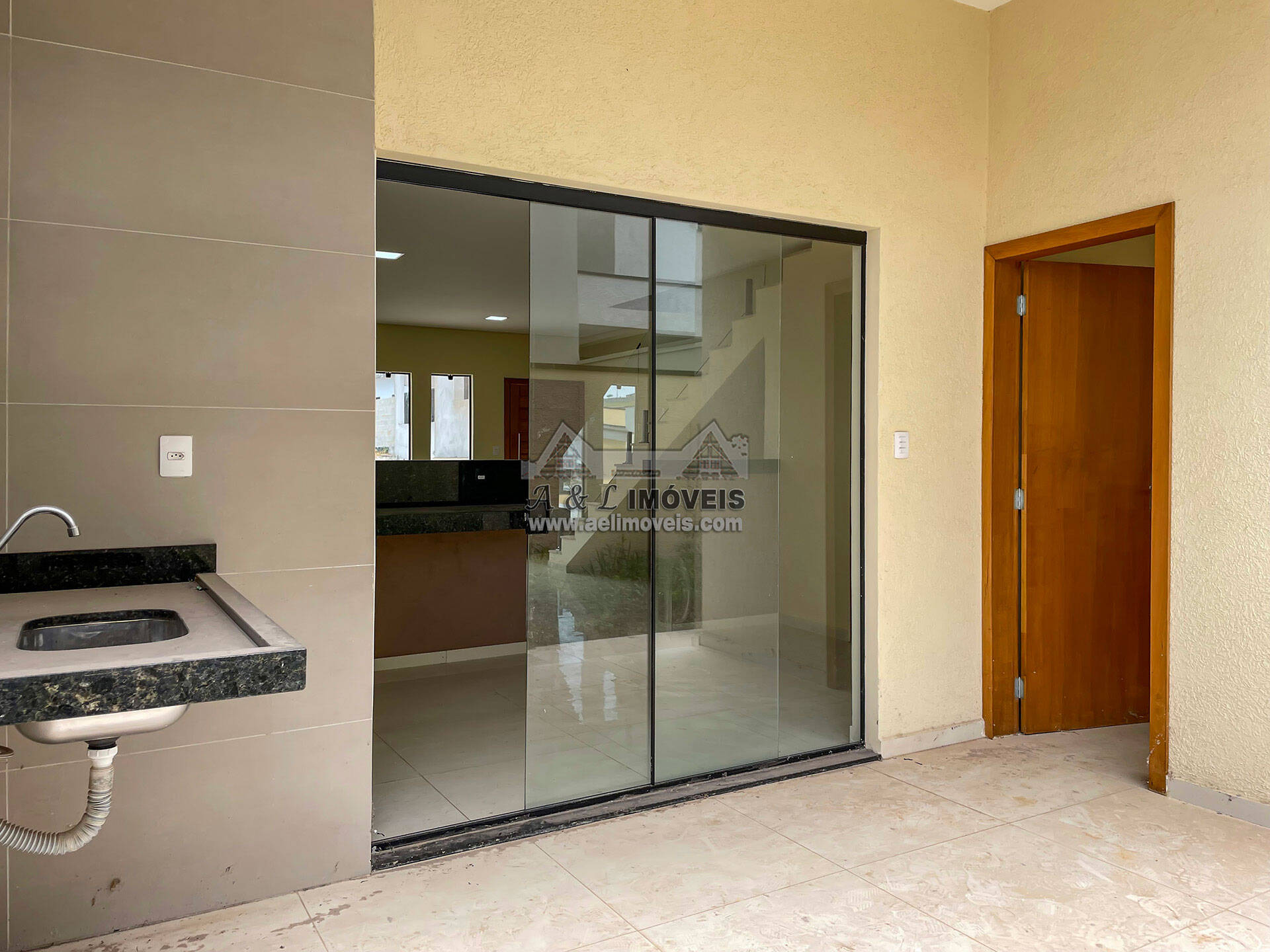 Casa de Condomínio à venda com 3 quartos, 136m² - Foto 13