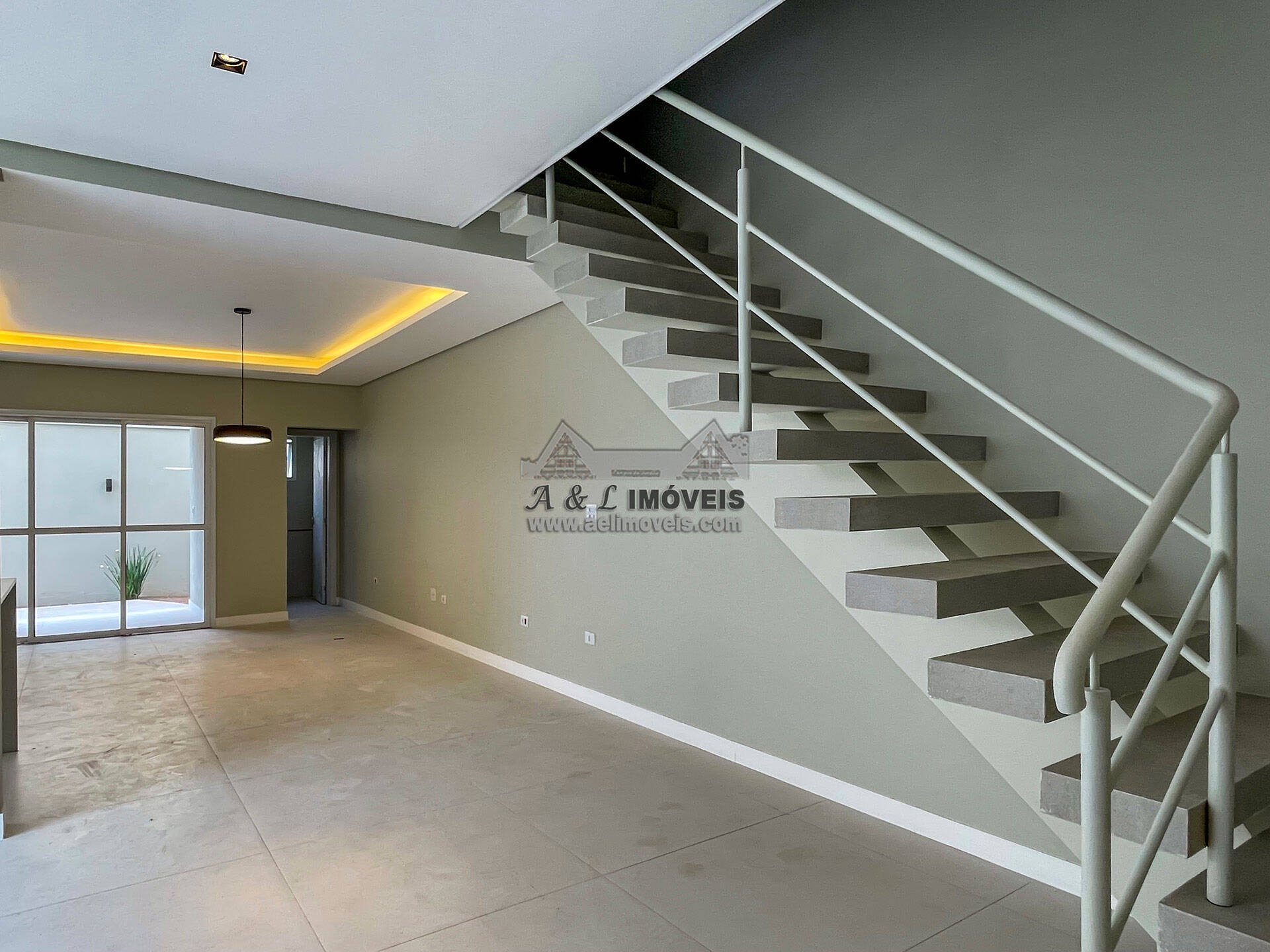 Casa de Condomínio à venda com 3 quartos, 162m² - Foto 5