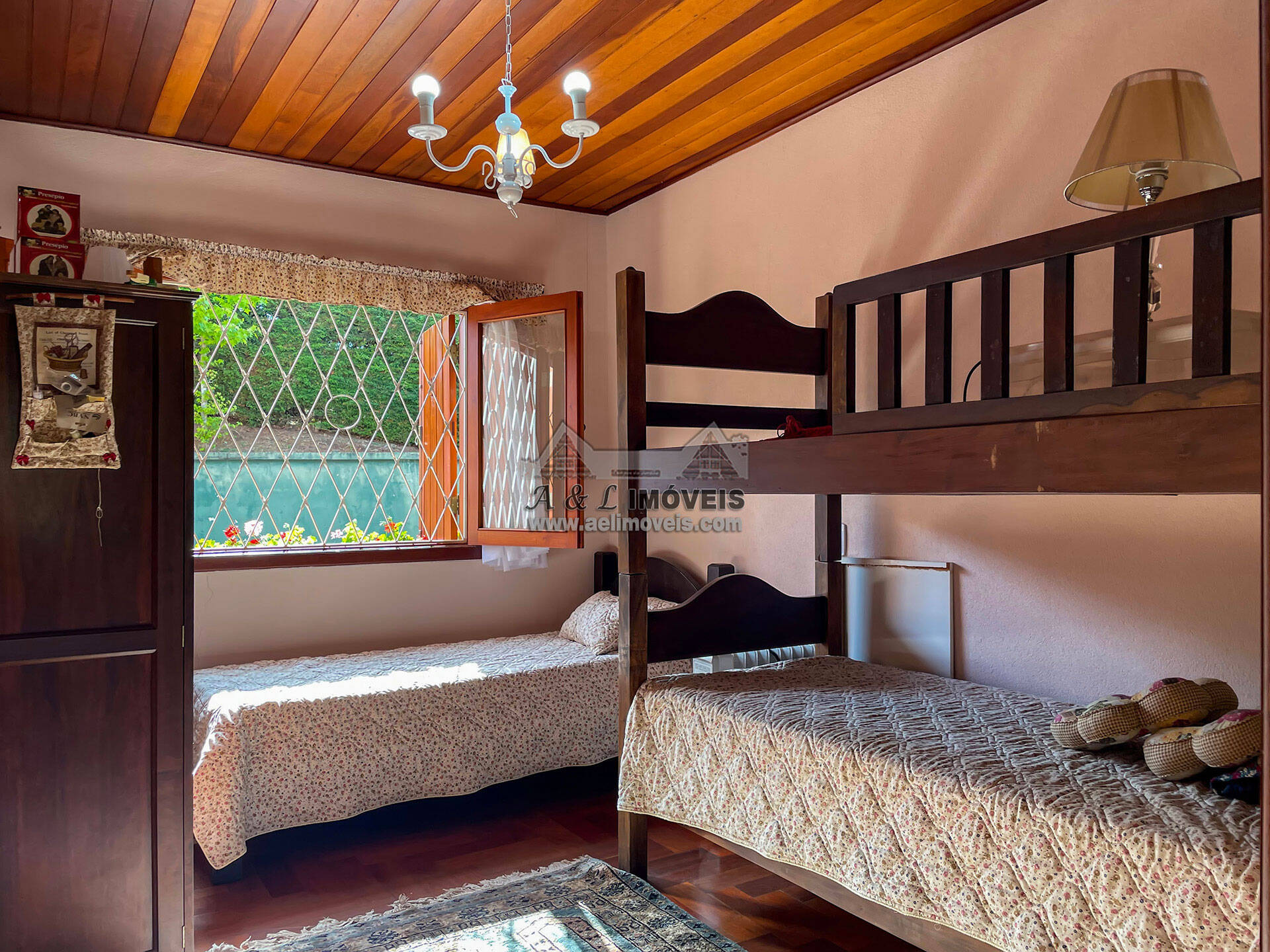 Casa de Condomínio à venda com 4 quartos, 164m² - Foto 18